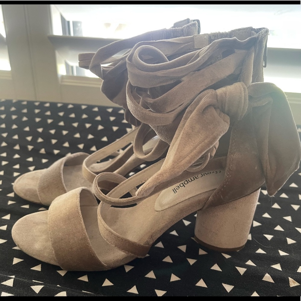 Jeffrey Campbell velvet sandal heels size 8